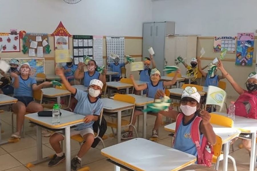 Alunos comemoram 07 de setembro com projeto criativo